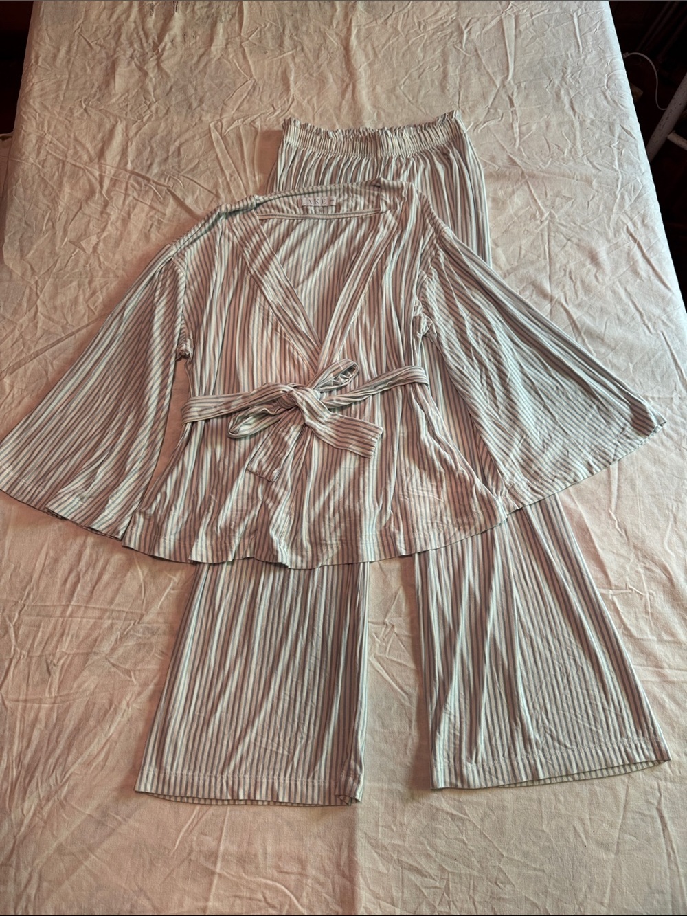 LAKE Pajamas DreamModal Kimono Pajama Set Fog Stripe Size XXS PERFECT Condition